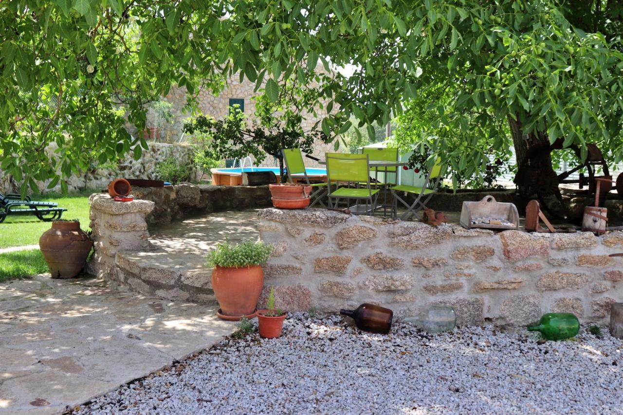 Cantinho D'Aldeia Guarda Extérieur photo